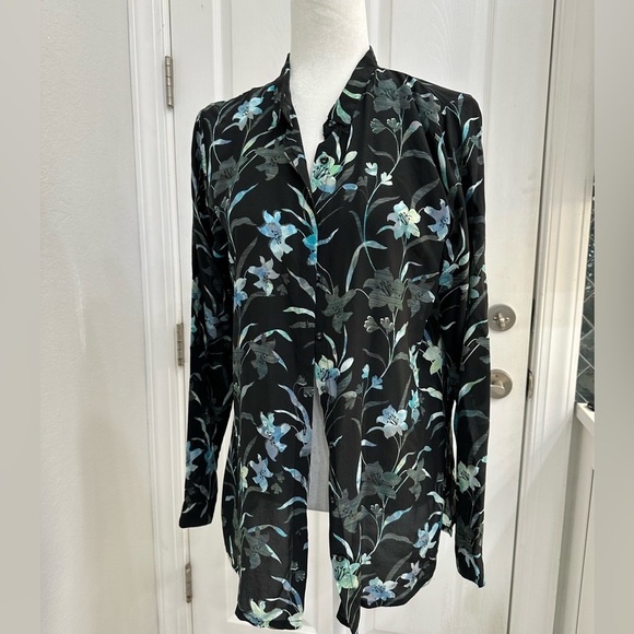 Johnny Was Silk Top - Picture 4 of 8